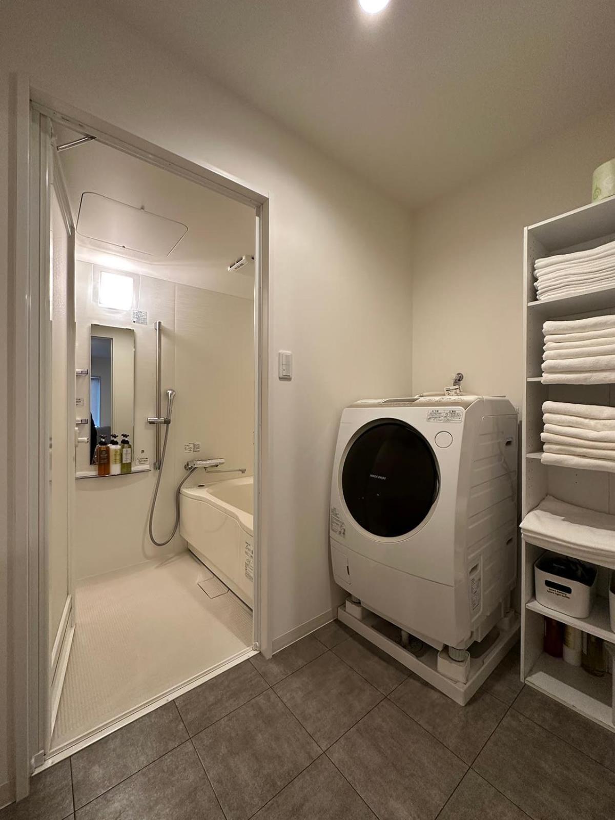 Bhotel Kaniwasou 201 2Br Apt, Near Itsukushima Shrine, For 12 Ppl Hatsukaichi Exterior photo